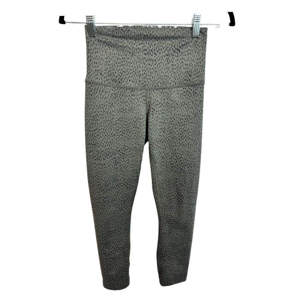Lululemon Wunder Under Crop Grey - Picture 2 of 8